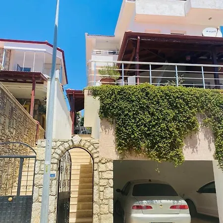 Triplex House, Near Center And Sea * ダッチャ